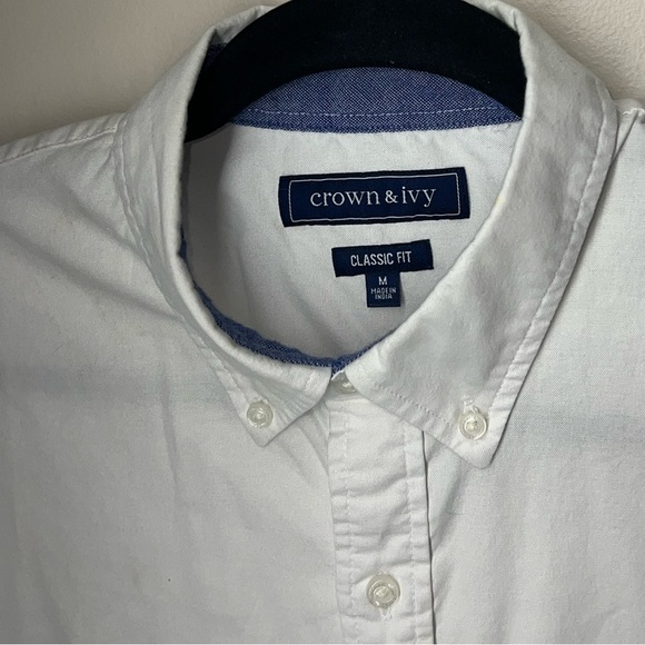 Crown & Ivy - Picture 3 of 5